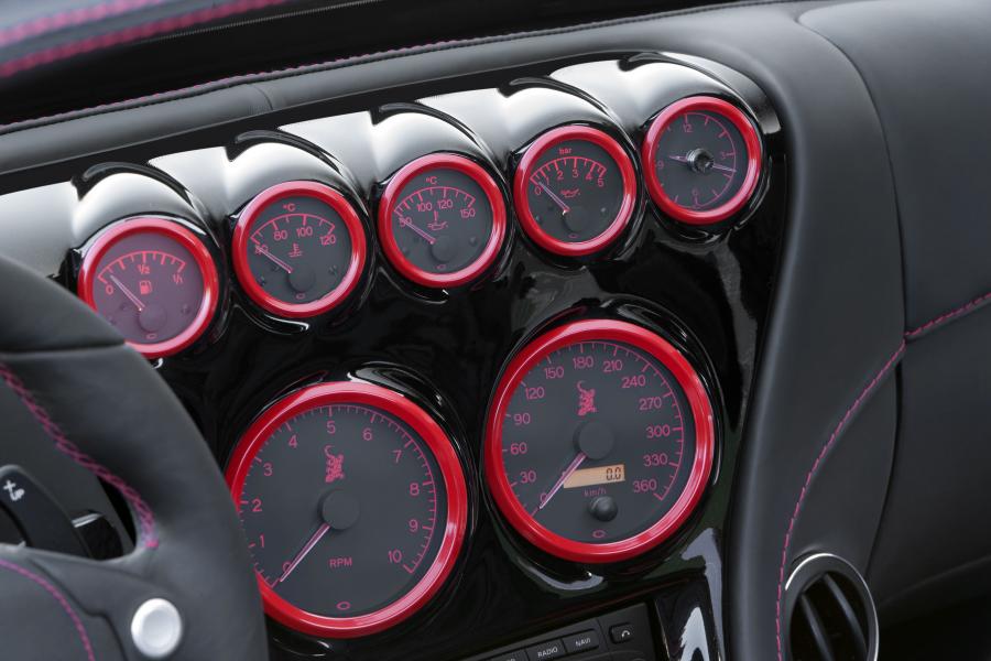 Панель приборов Wiesmann MF4 Roadster 2009 года  (фото 16 из 22)